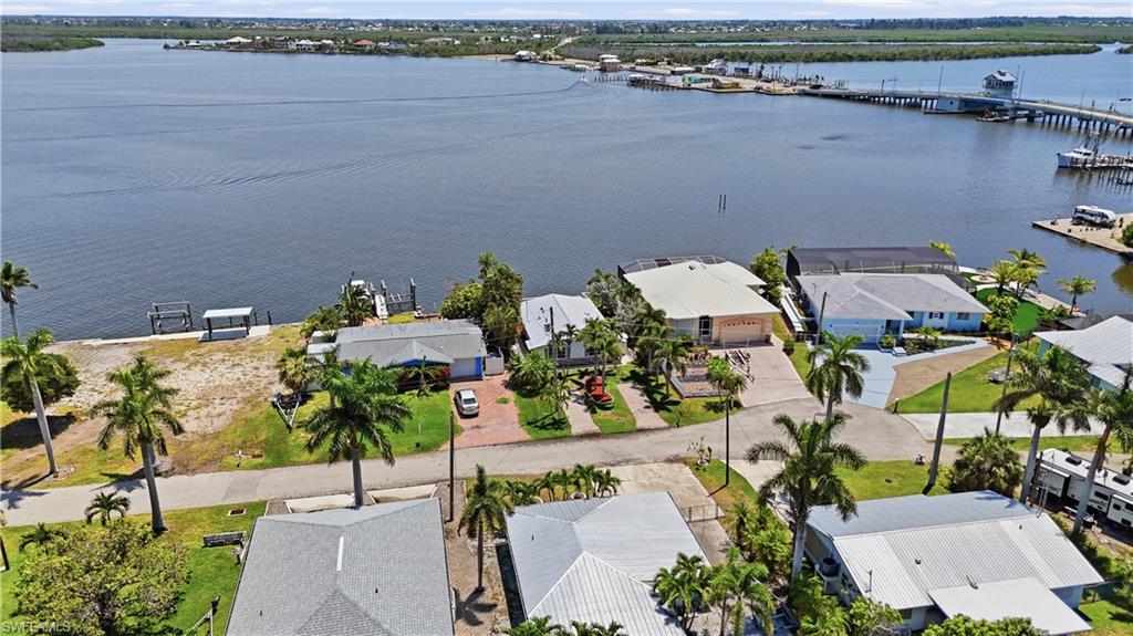 ISLAND HARBORS - Residential