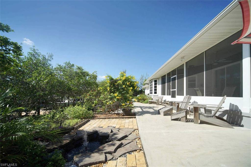 CHARLOTTE SHORES - Residential