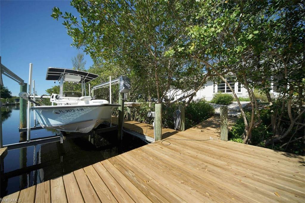 CHARLOTTE SHORES - Residential