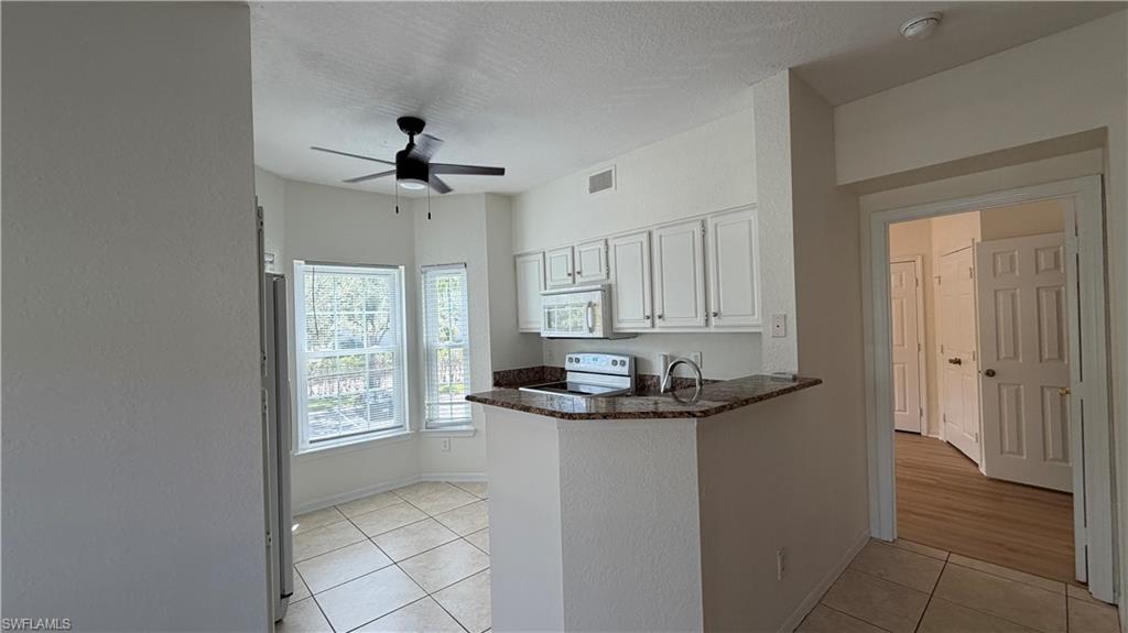 THE TIDES AT PELICAN LANDING - Residential Lease