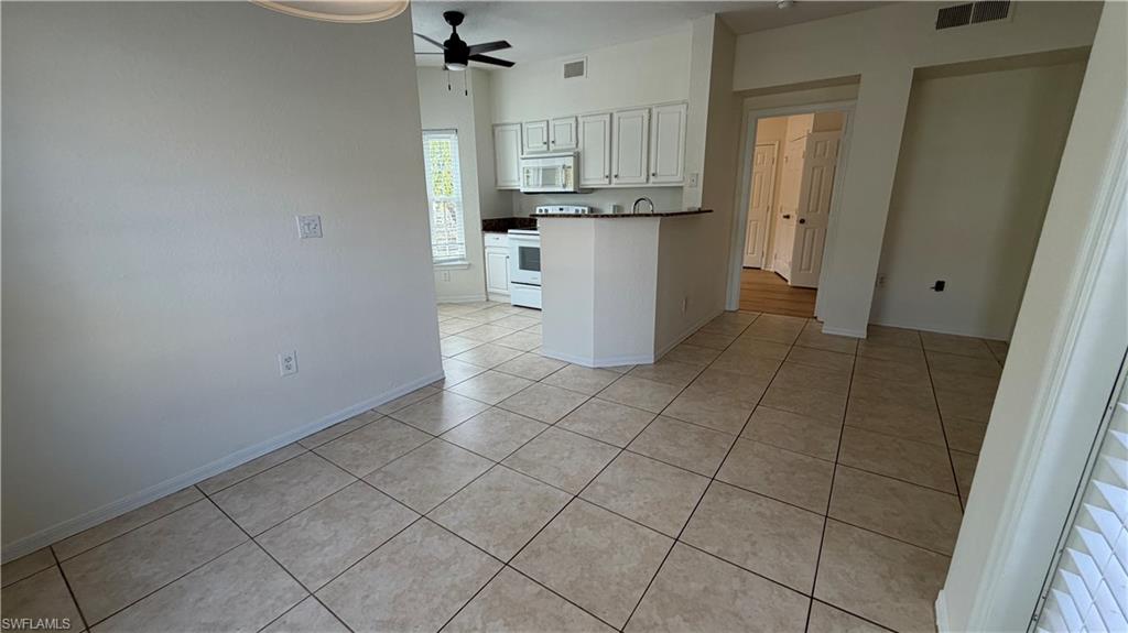 THE TIDES AT PELICAN LANDING - Residential Lease