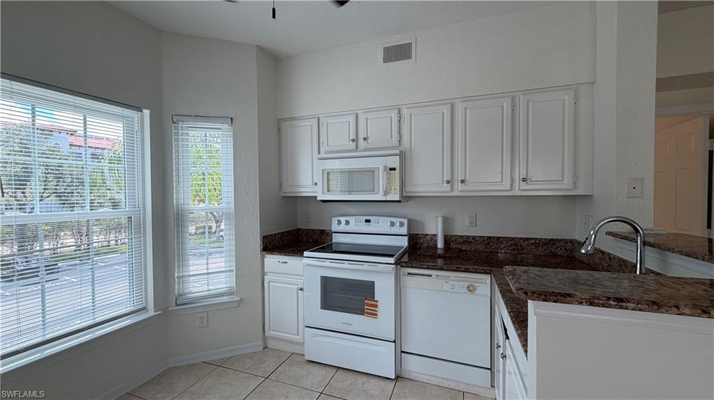 THE TIDES AT PELICAN LANDING - Residential Lease