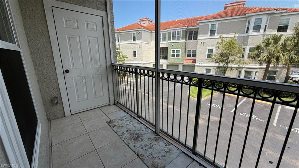 THE TIDES AT PELICAN LANDING - Residential Lease