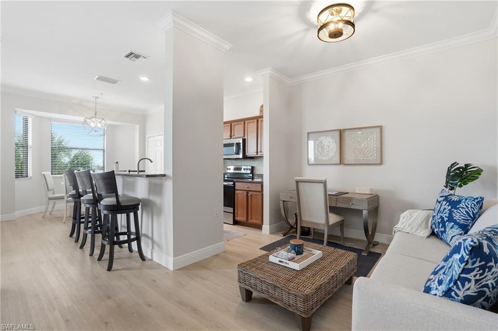 BONITA NATIONAL GOLF AND COUNTRY CLUB - Residential Lease