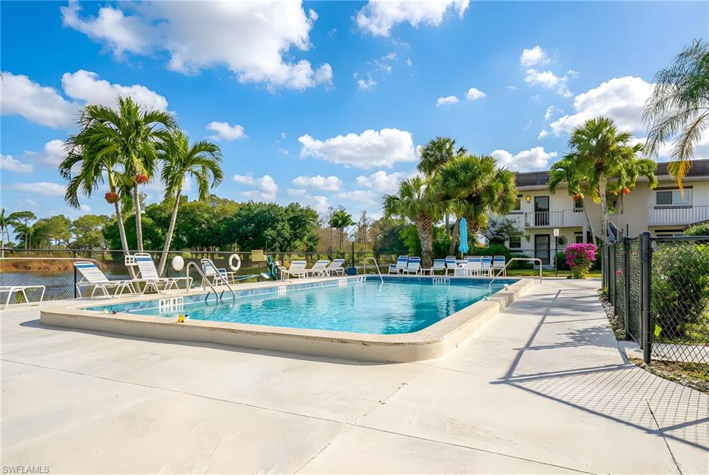 TIERRA DEL SOL CONDO UNIT - Residential