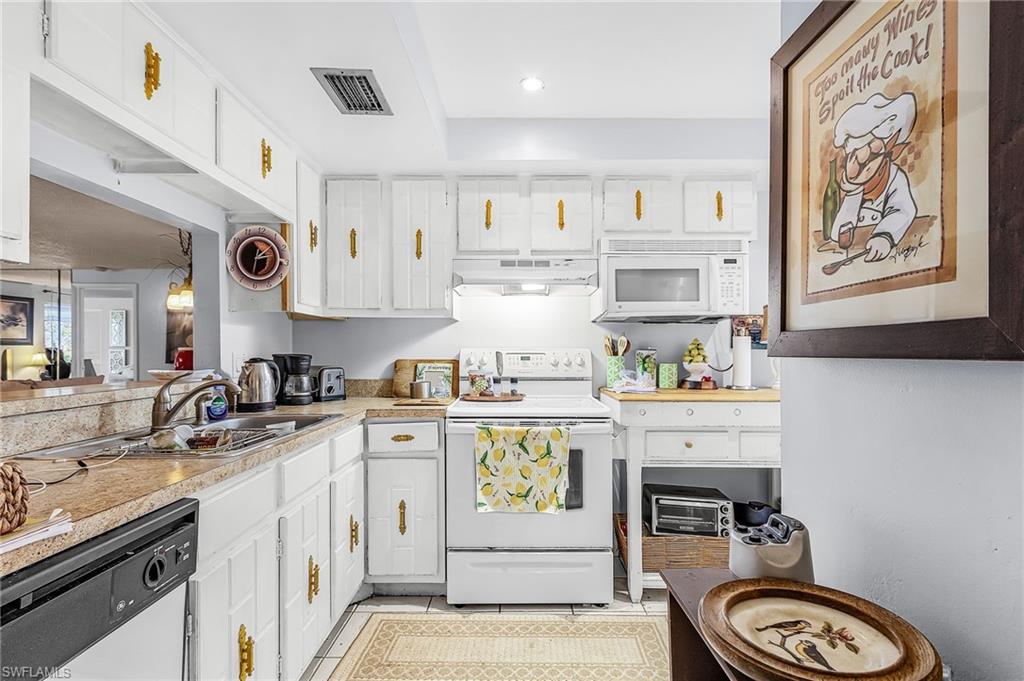 TIERRA DEL SOL CONDO UNIT - Residential