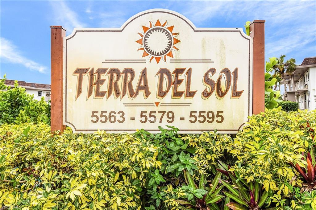 TIERRA DEL SOL CONDO UNIT - Residential