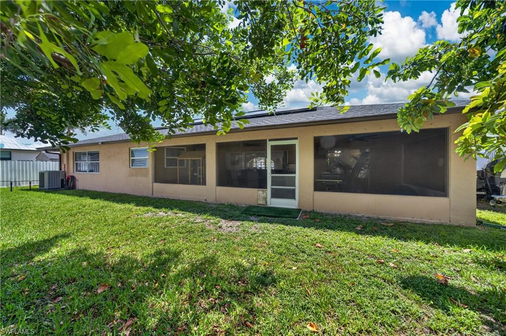 CAPE CORAL - Residential
