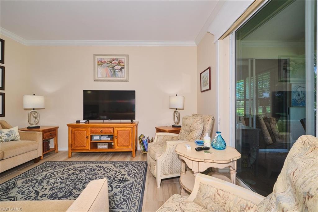 SOMMERSET VILLAS - Residential