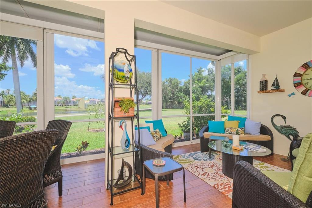 SOMMERSET VILLAS - Residential