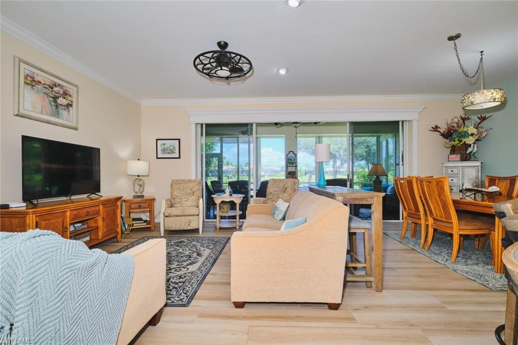 SOMMERSET VILLAS - Residential