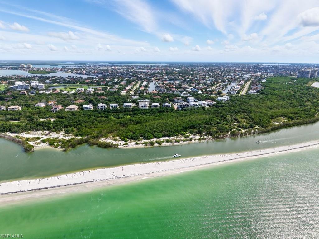 HIDEAWAY BEACH - Residential