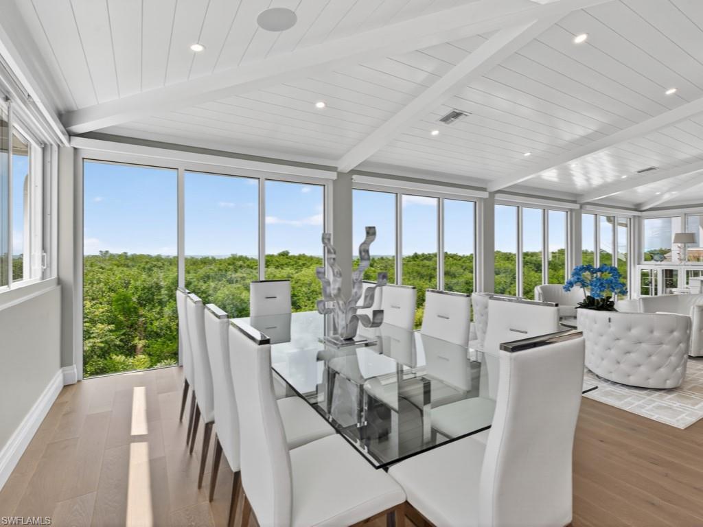 HIDEAWAY BEACH - Residential