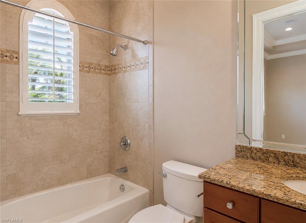 COCO LAKES - Residential Lease