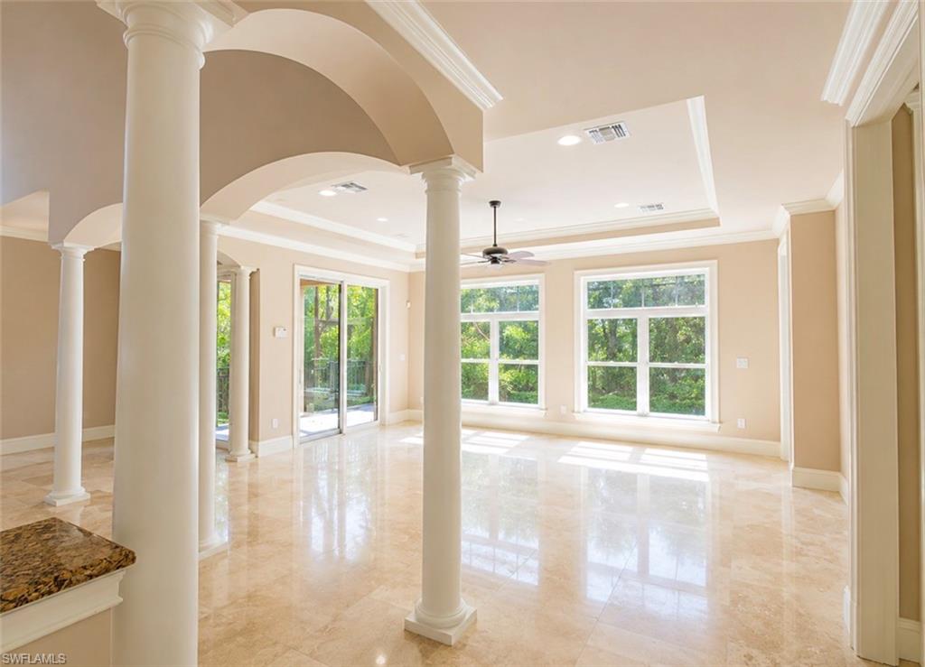 COCO LAKES - Residential Lease