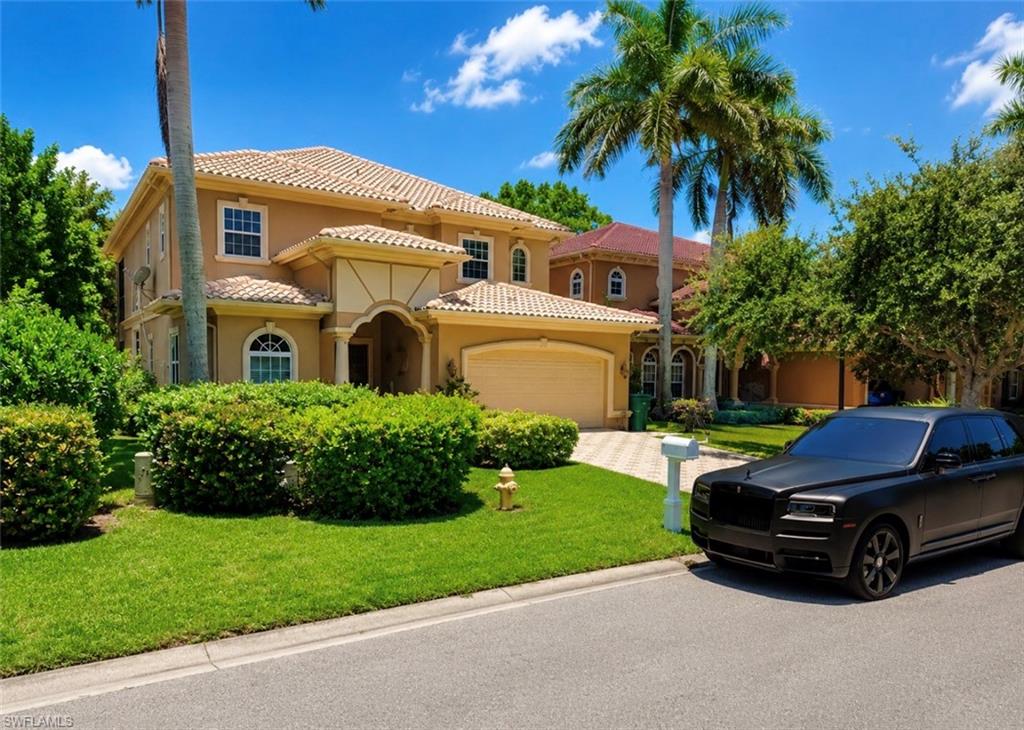 COCO LAKES - Residential Lease