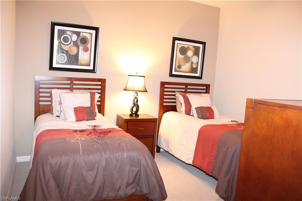 HERITAGE BAY - Residential Lease