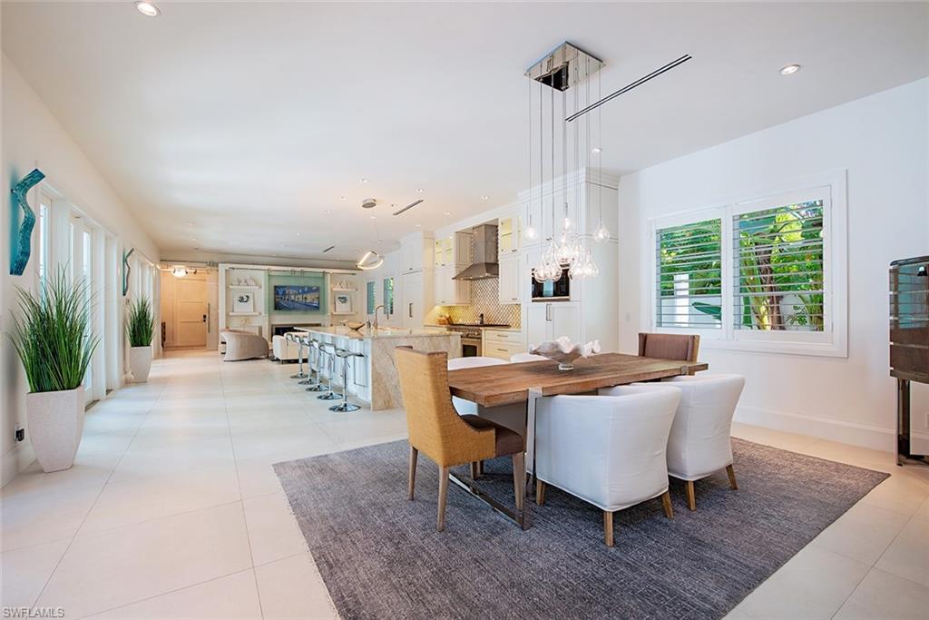 OLDE NAPLES - Residential Lease