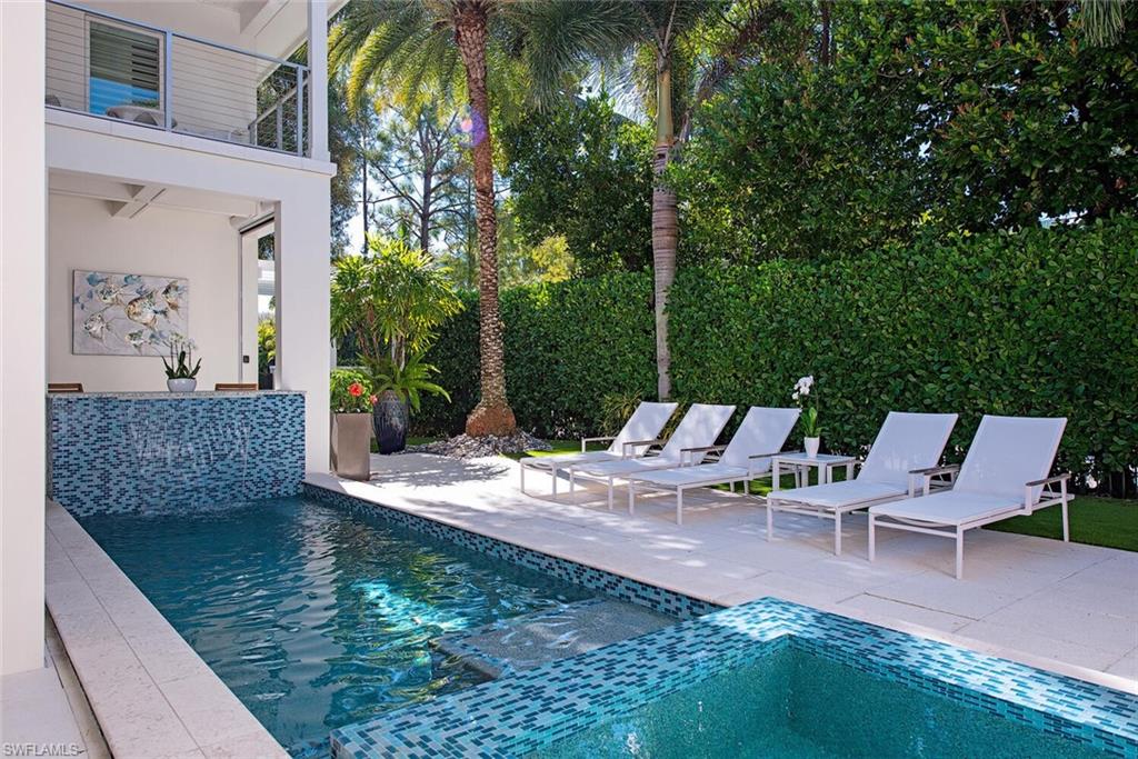 OLDE NAPLES - Residential Lease