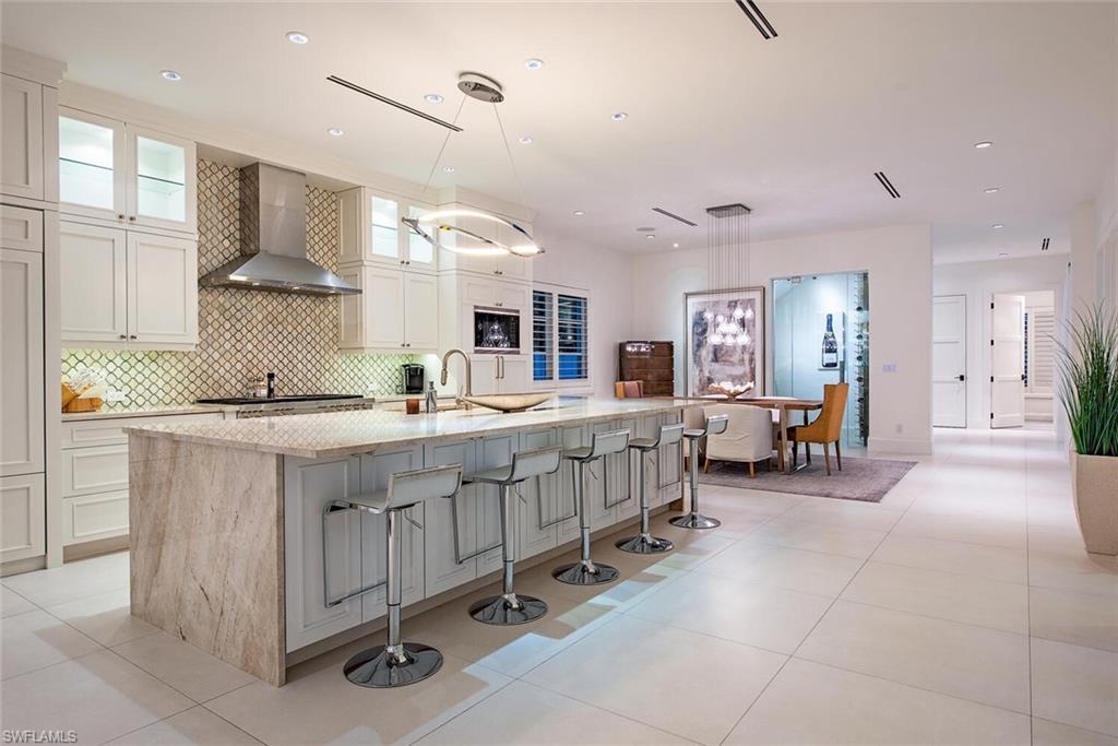 OLDE NAPLES - Residential Lease