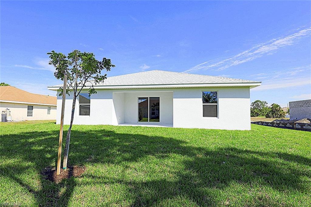 CAPE CORAL - Residential