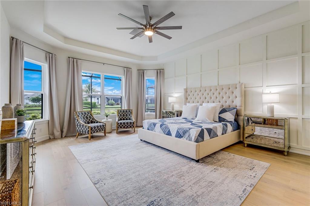 ESPLANADE LAKE CLUB - Residential