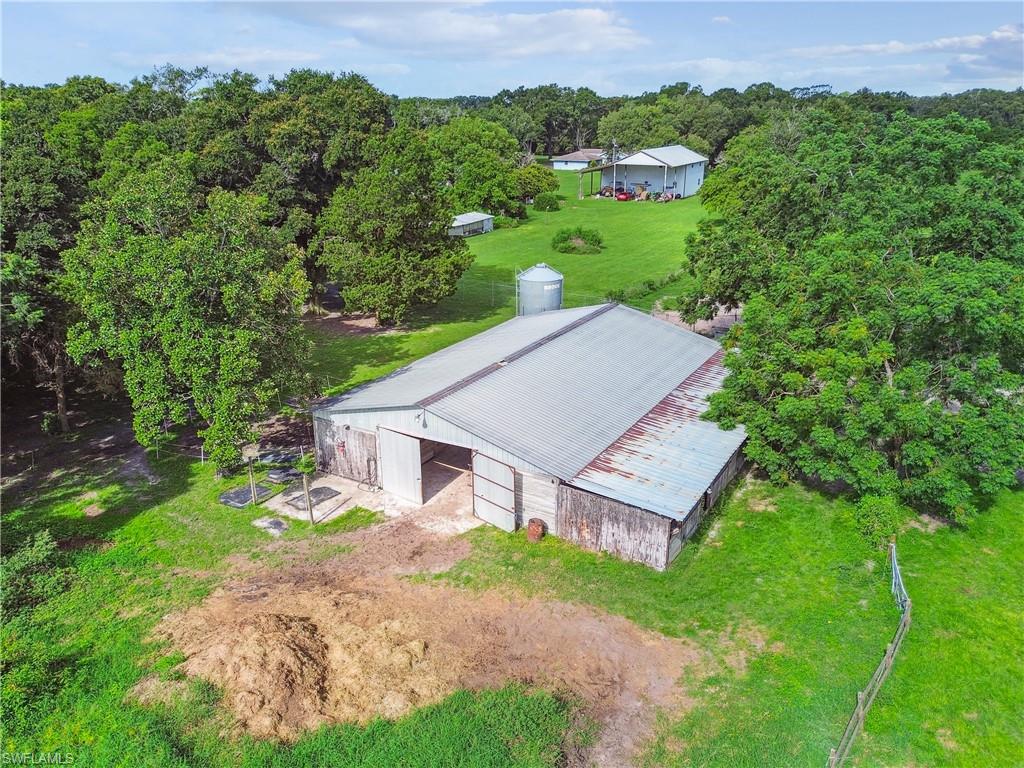 RURAL ESTATES - Residential