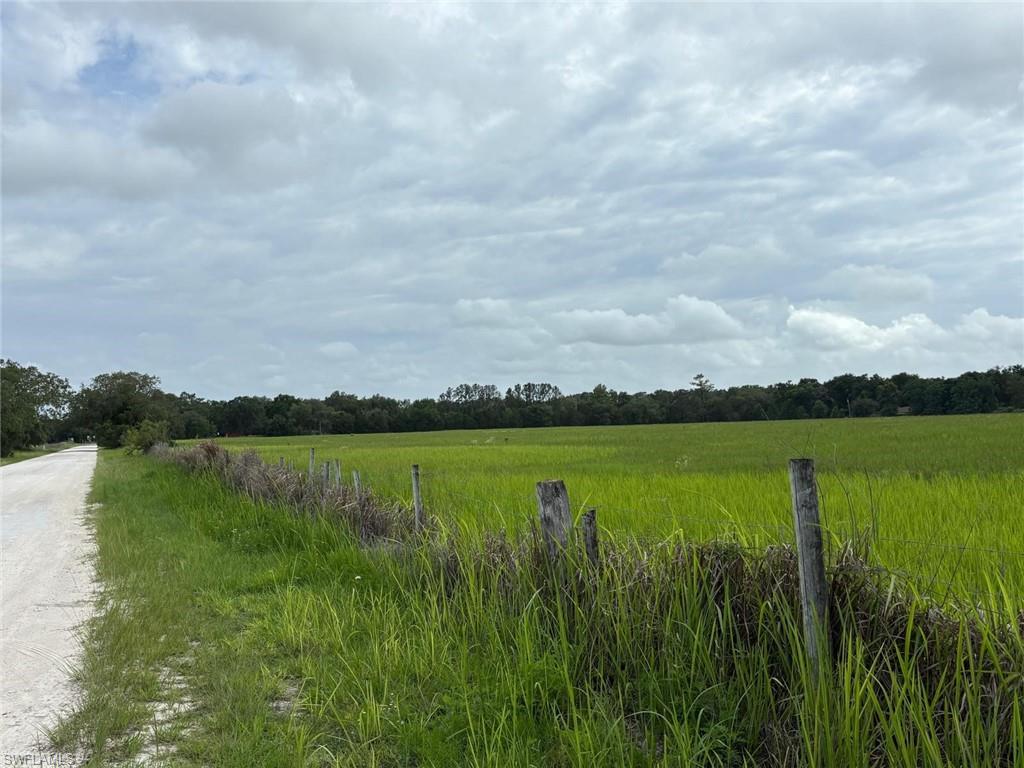 RURAL ESTATES - Residential
