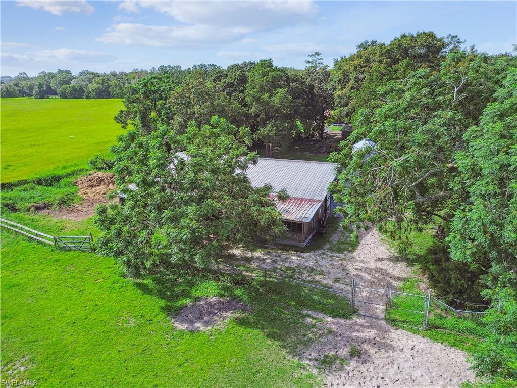 RURAL ESTATES - Residential