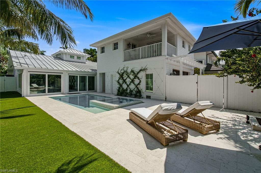 OLDE NAPLES - Residential