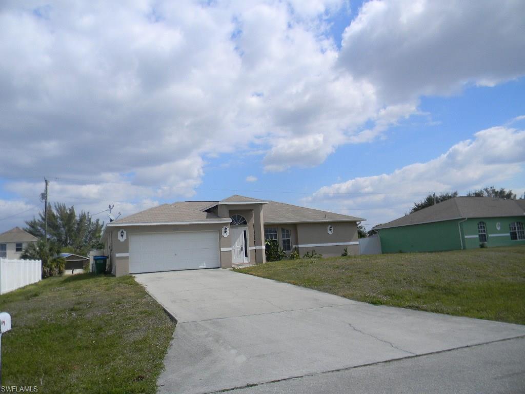 CAPE CORAL - Residential