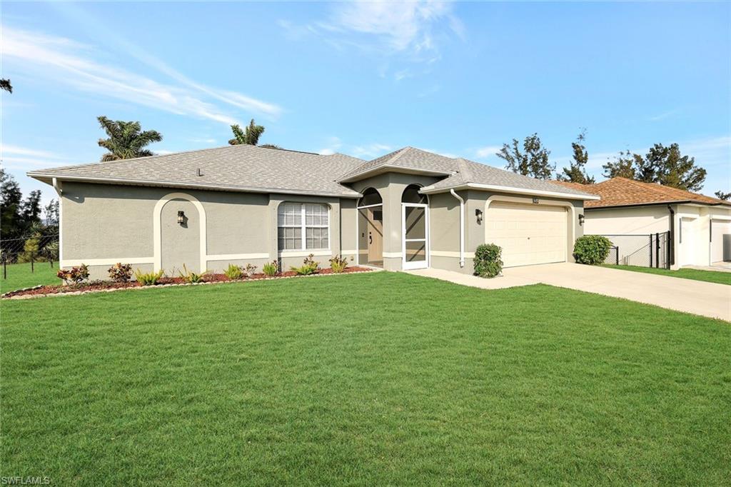 CAPE CORAL - Residential