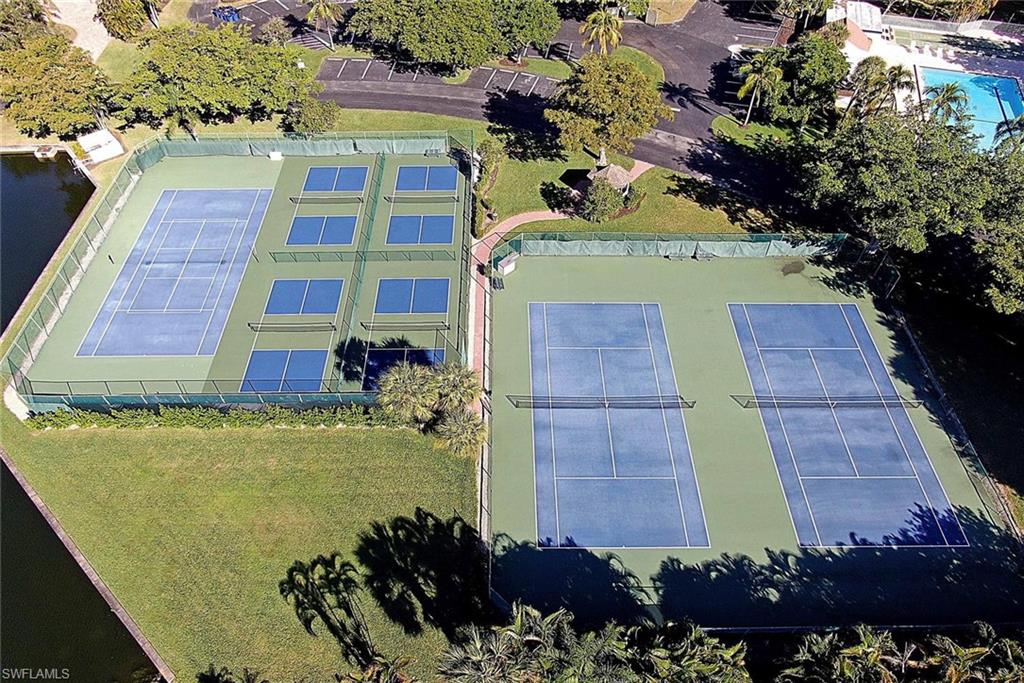 CALOOSA YACHT & RACQUET CLUB - Residential