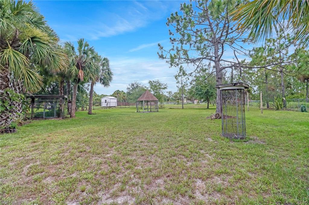GOLDEN GATE ESTATES - Residential