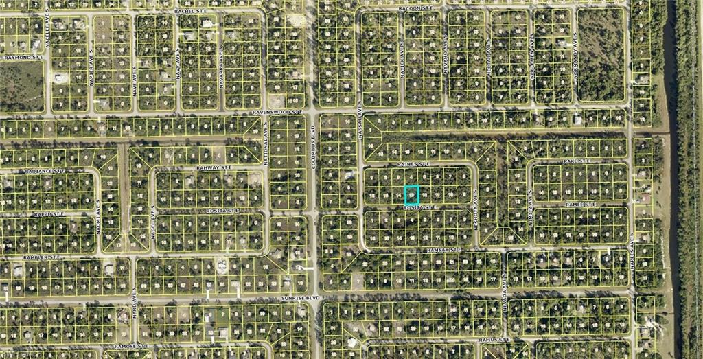 LEHIGH ACRES - Land