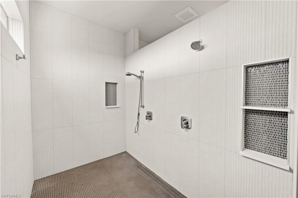RIVERBEND ESTATES - Residential