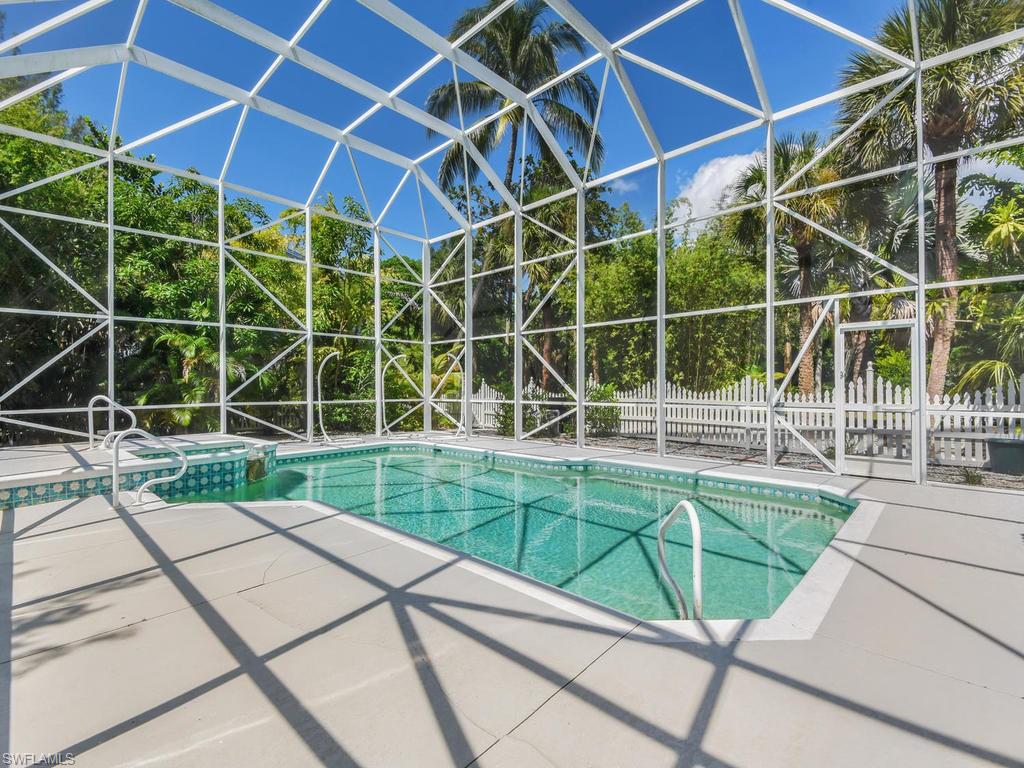 CASTAWAY ESTATES - Residential