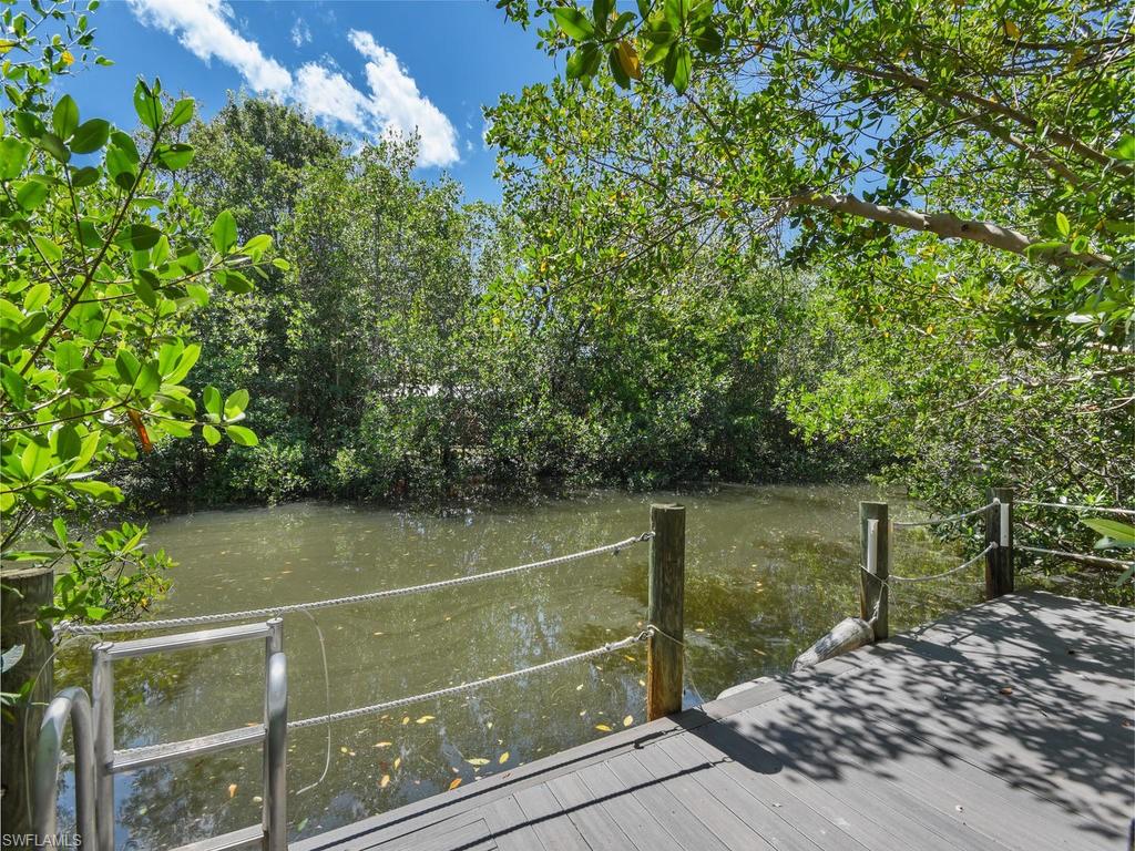 CASTAWAY ESTATES - Residential