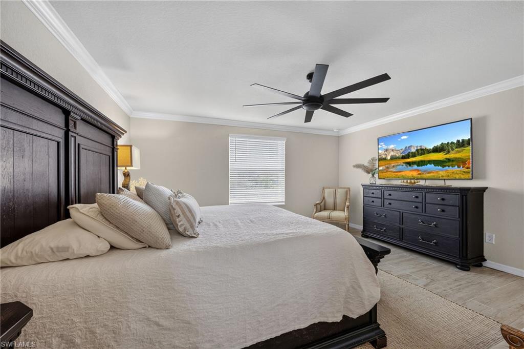 HAMPTON LAKES - Residential