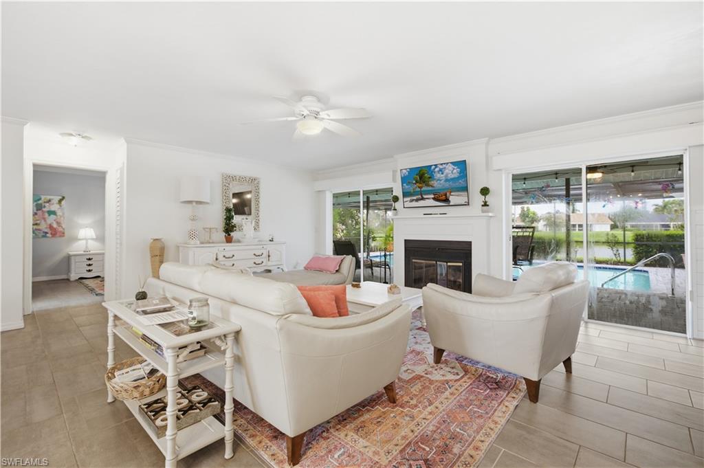 BONITA SPRINGS GOLF & COUNTRY CLUB - Residential