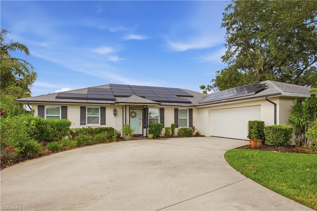 BONITA SPRINGS GOLF & COUNTRY CLUB - Residential
