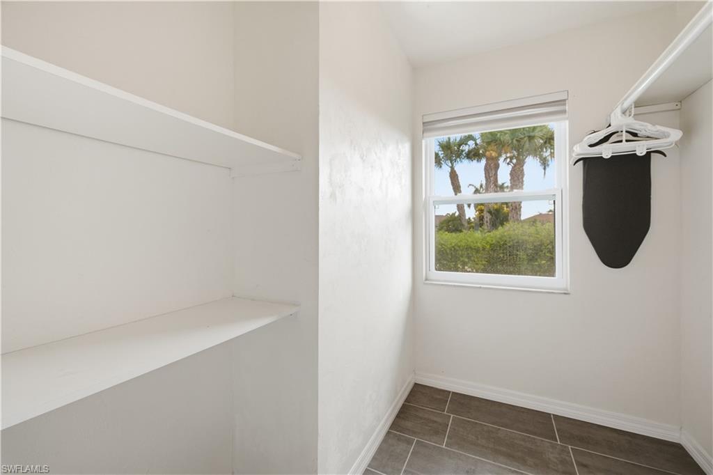 BONITA SPRINGS GOLF & COUNTRY CLUB - Residential