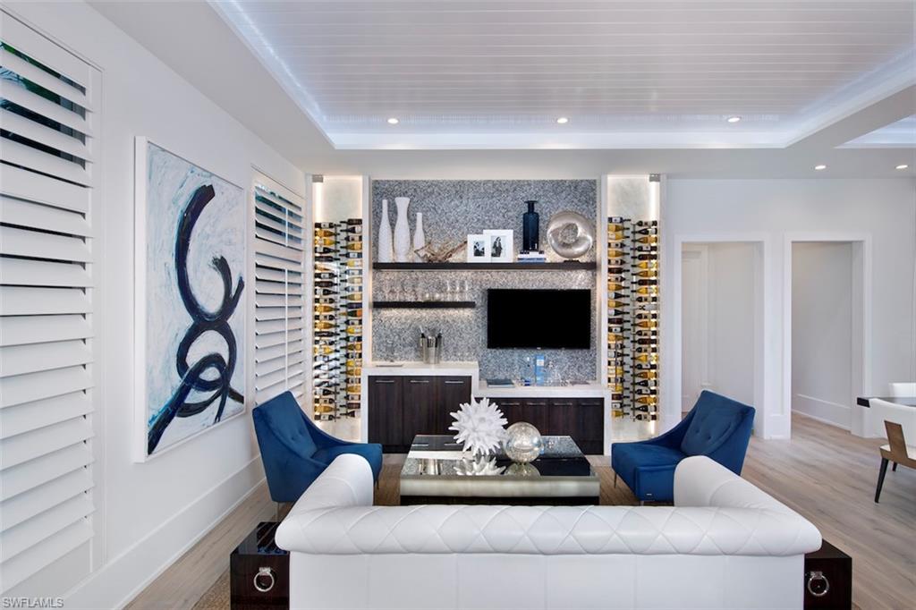 OLDE NAPLES - Residential