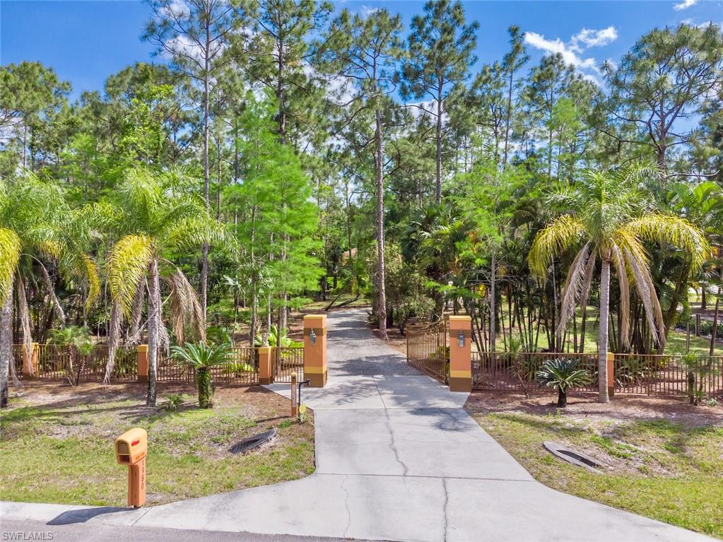 GOLDEN GATE ESTATES - Residential