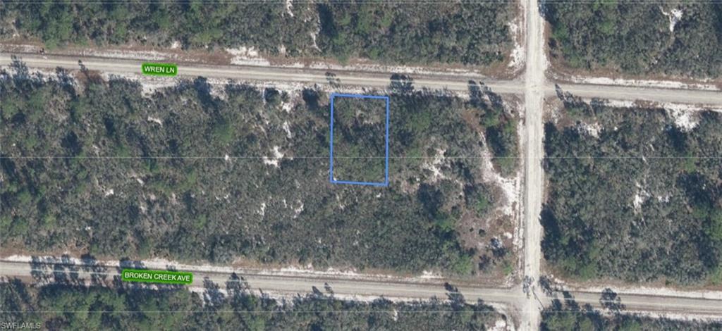A VACANT LOT IN LAKE PLACID IN HIGHLANDS COUNTY!!!