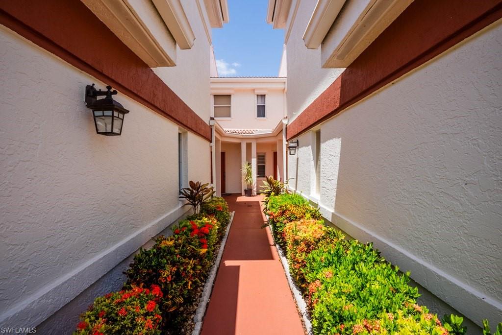 SEVEN LAKES - Residential