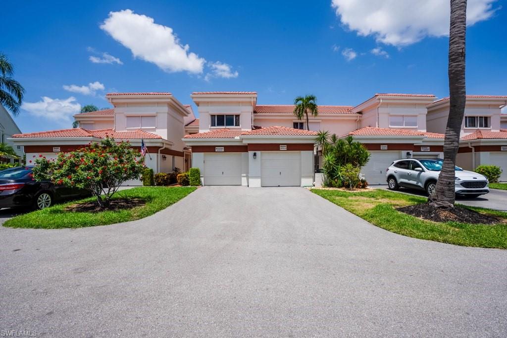 SEVEN LAKES - Residential