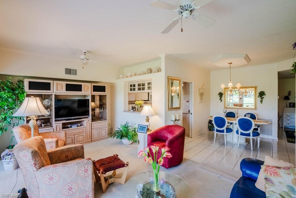 SEVEN LAKES - Residential