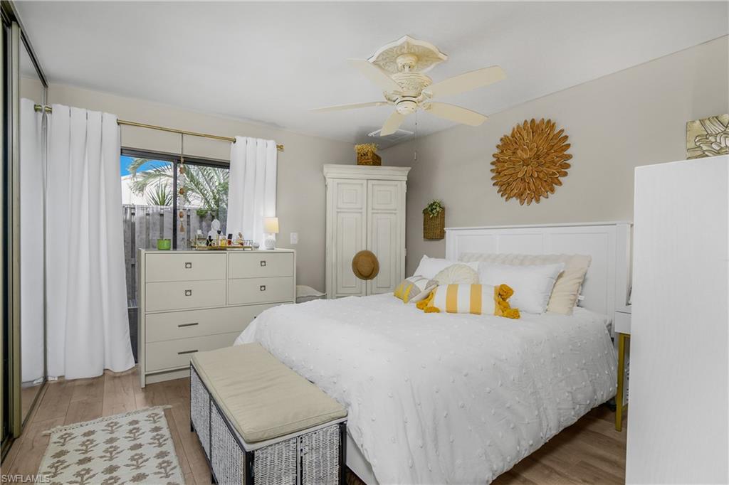 VILLAGE OF CEDARBEND - Residential