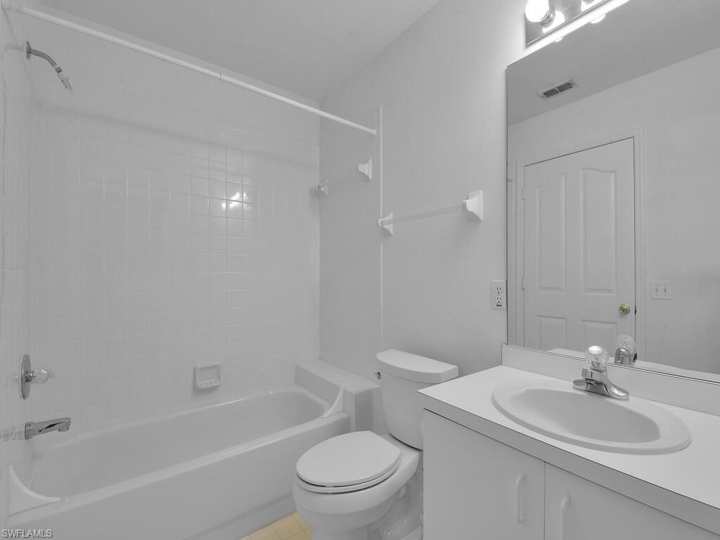 SHADOWOOD VILLAS - Residential